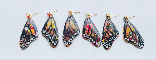 Rustic faux diamond wings